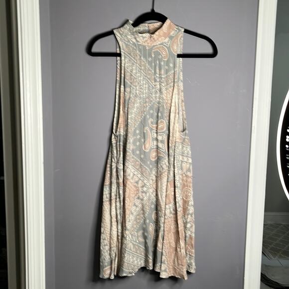 Free People Pink and Gray Paisley High Neck Sleeveless Dress Size Small - Picture 8 of 8